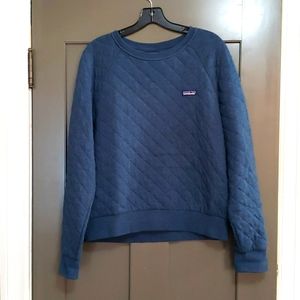 Patagonia quilted sweatshirt size medium